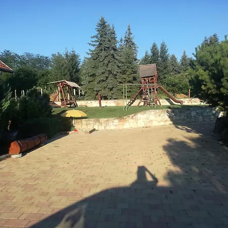 Hegyalja Panzio Casa de hóspedes *